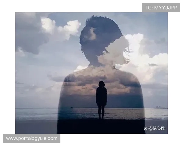 关注三亿真人现象背后的心理动因与行为特征研究